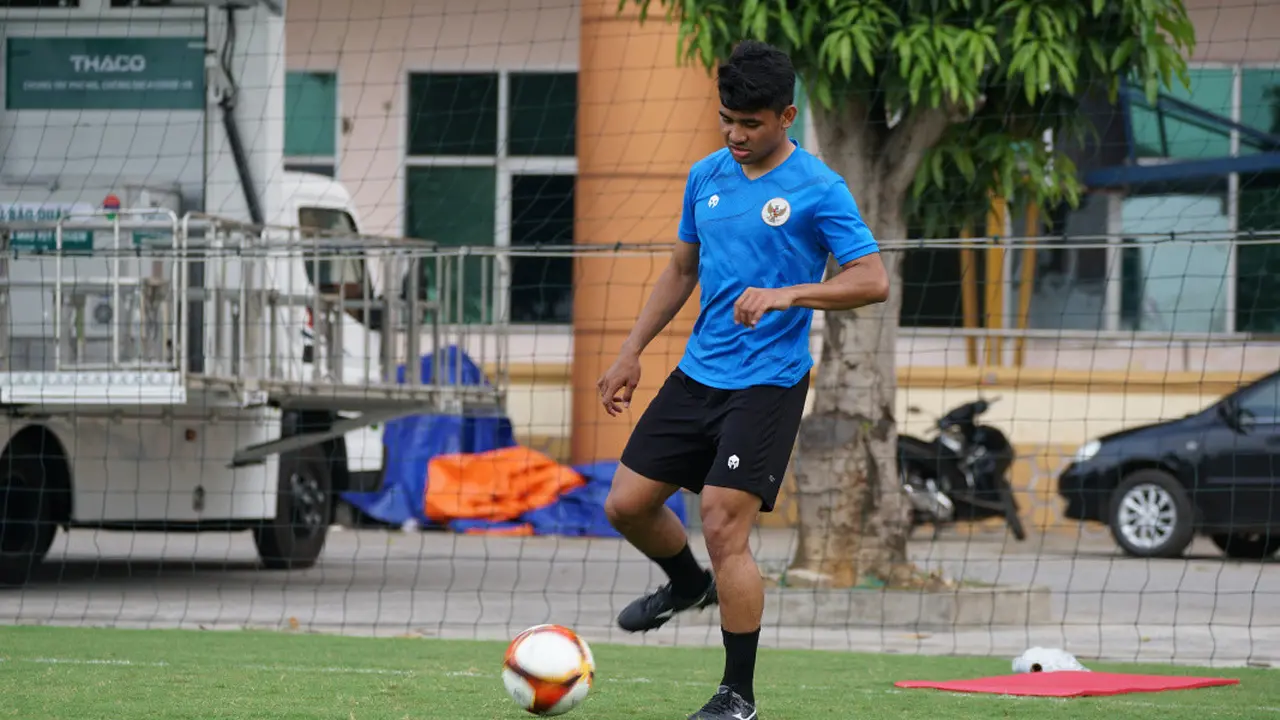 Asnawi Mangkualam