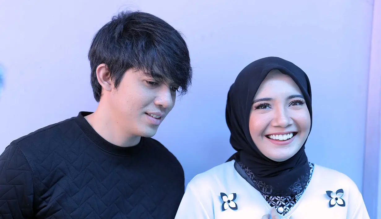 Dalam waktu dekat ini, Zaskia dan Irwansyah ingin segera memiliki momongan. Ia akan berkonsultasi dengan dokter kandungan demi program buah hati tersebut. (Deki Prayoga/Bintang.com)