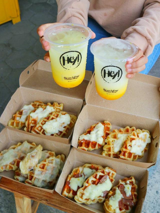 Camilan Croffle Murah di Yogyakarta, Ada Topping Durian hingga Rendang