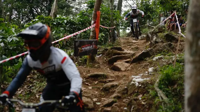 Mohammad Abdul Hakim - 76 Indonesian Downhill 2022