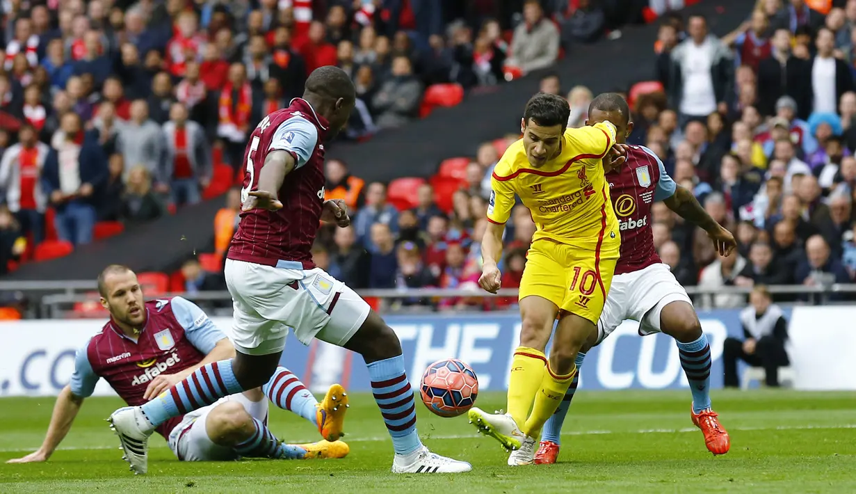 Gelandang Liverpool, Phillippe Coutinho mencetak gol pembuka bagi The Reds di menit 30