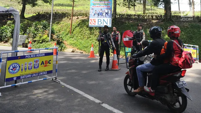 Longsor, Libur Panjang di Puncak Sepi