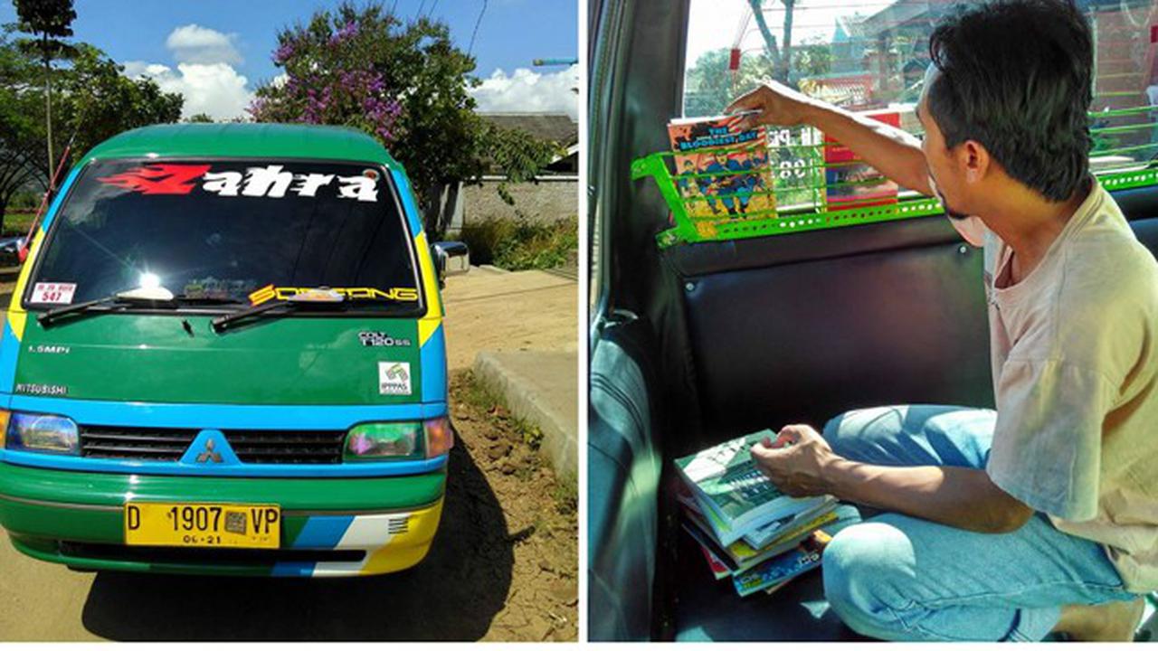 Hebat, Angkot Ini Sediakan Perpustakaan untuk Penumpang