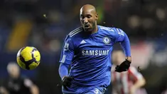 Dari musim ke musim, Liga Inggris hampir pasti dikuasai oleh klub-klub unggulan, seperti Manchester United, Liverpool, Arsenal, Chelsea, Manchester City dan Tottenham Hotspur. Keenamnya dikenal dengan sebutan Big Six hingga kini. Bagi seorang pemain, dapat membela banyak klub Big Six pastilah menjadi kebanggaan tersendiri, seperti 5 pemain berikut yang pernah membela minimal 3 klub anggota Big Six hingga kini. (AFP/Adrian Dennis)