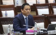 FOTO: Thomas Djiwandono Paparkan Strategi GERAK di Uji Kelayakan Deputi Gubernur BI