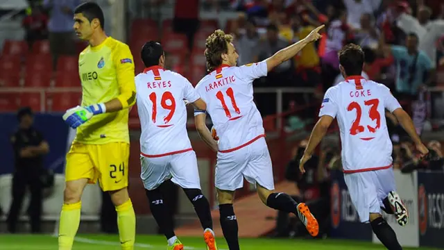 Sevilla Bantai Porto 4-1