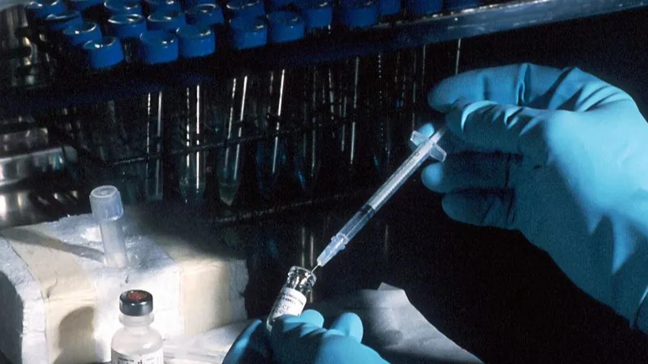 R&amp;D World menyebut Indonesia hanya menganggarkan 0,24 persen terhadap PDB pada 2022 atau USD 8,2 miliar.
