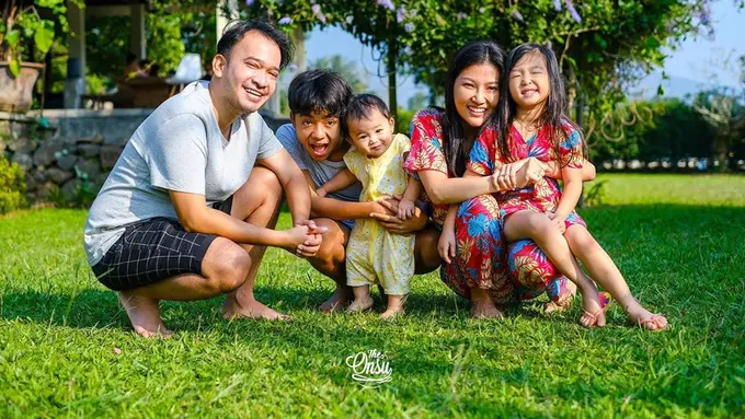 [Fimela] Ruben Onsu dan Sarwendah