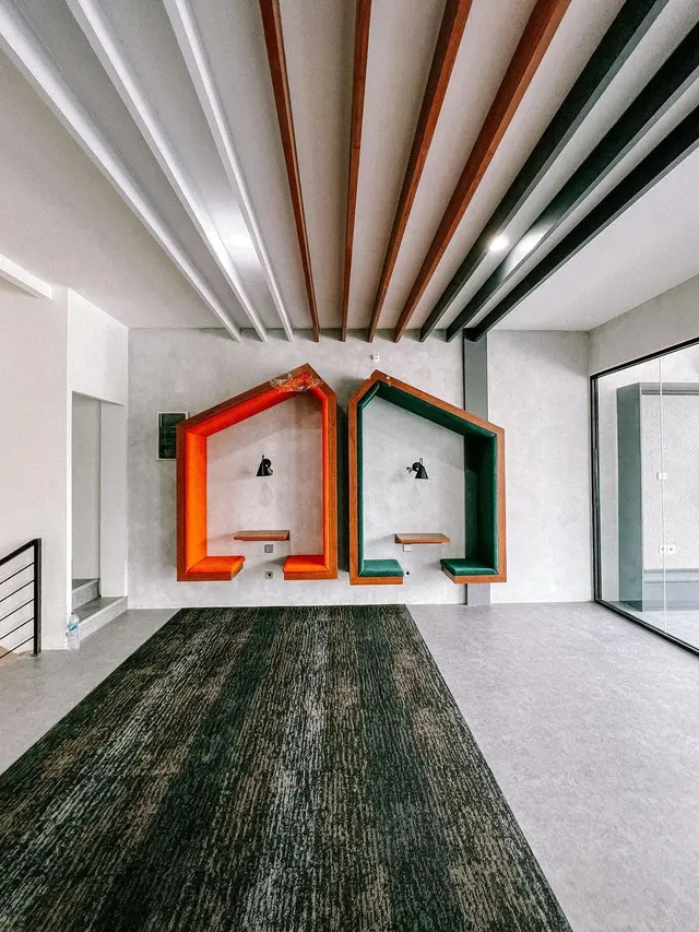 Kantor Baru Awkarin