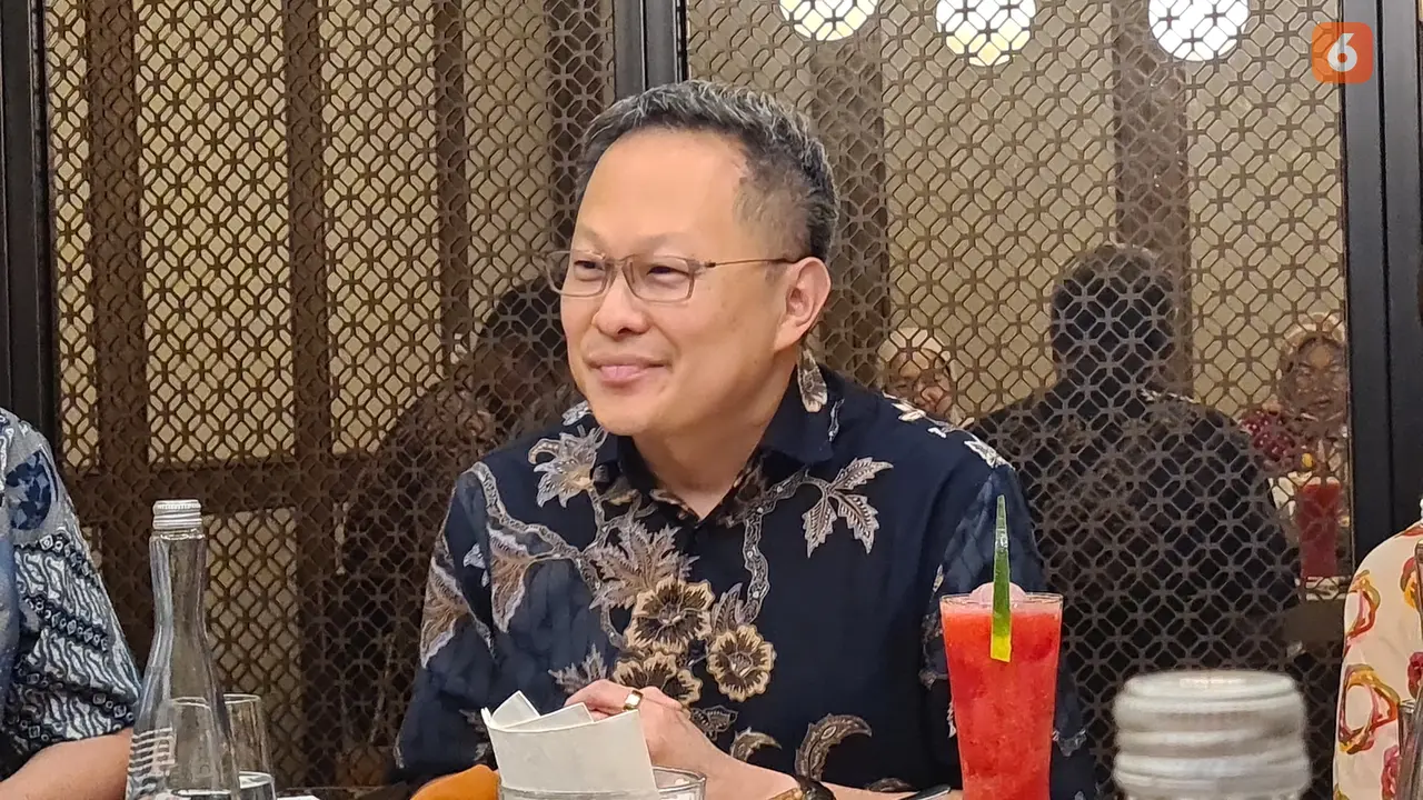 Chief Operating Officer IHH Healthcare Singapore sekaligus CEO Mount Elizabeth Hospital, Yong Yih Ming