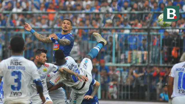 Arema FC vs Persib Bandung