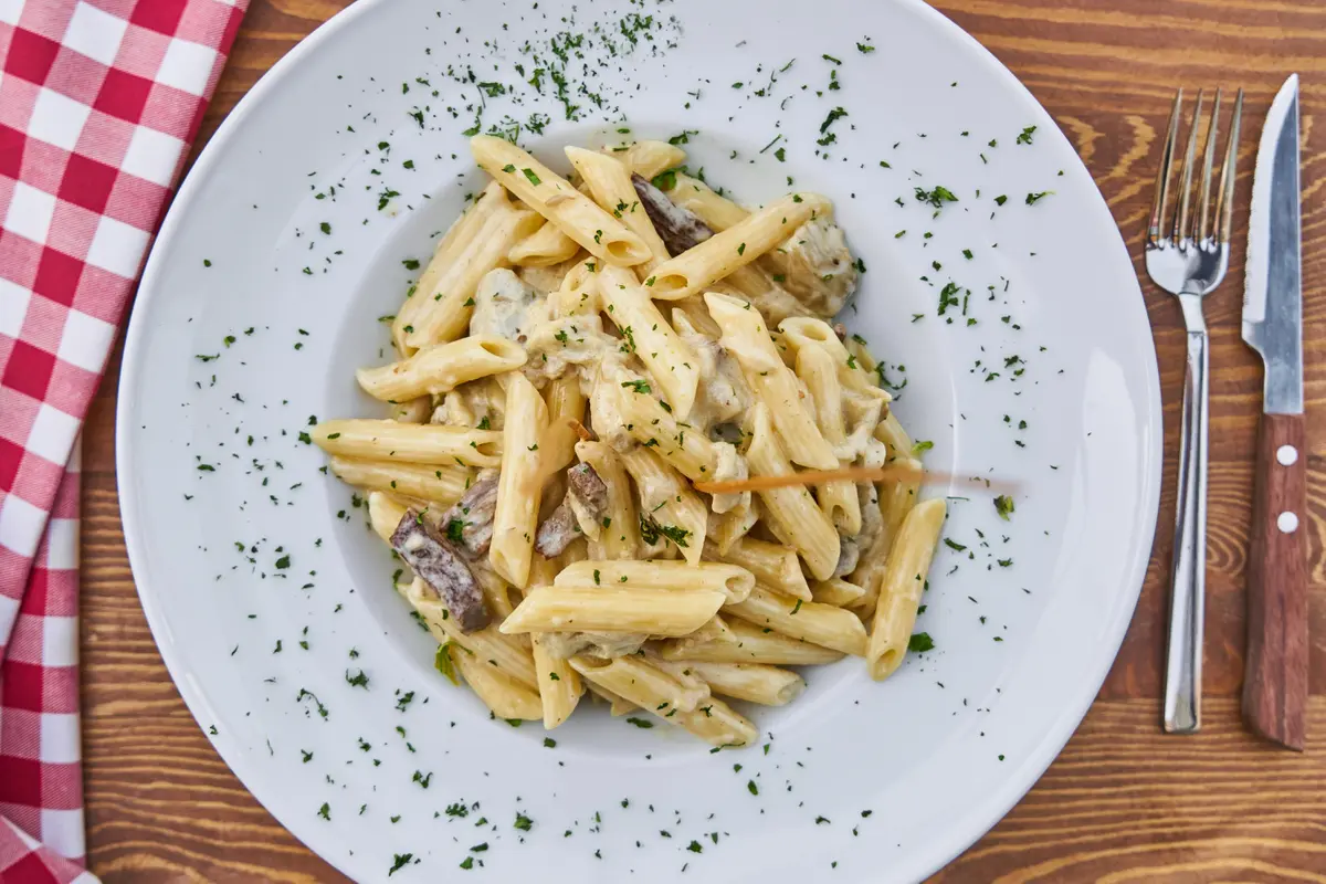 pasta alfredo