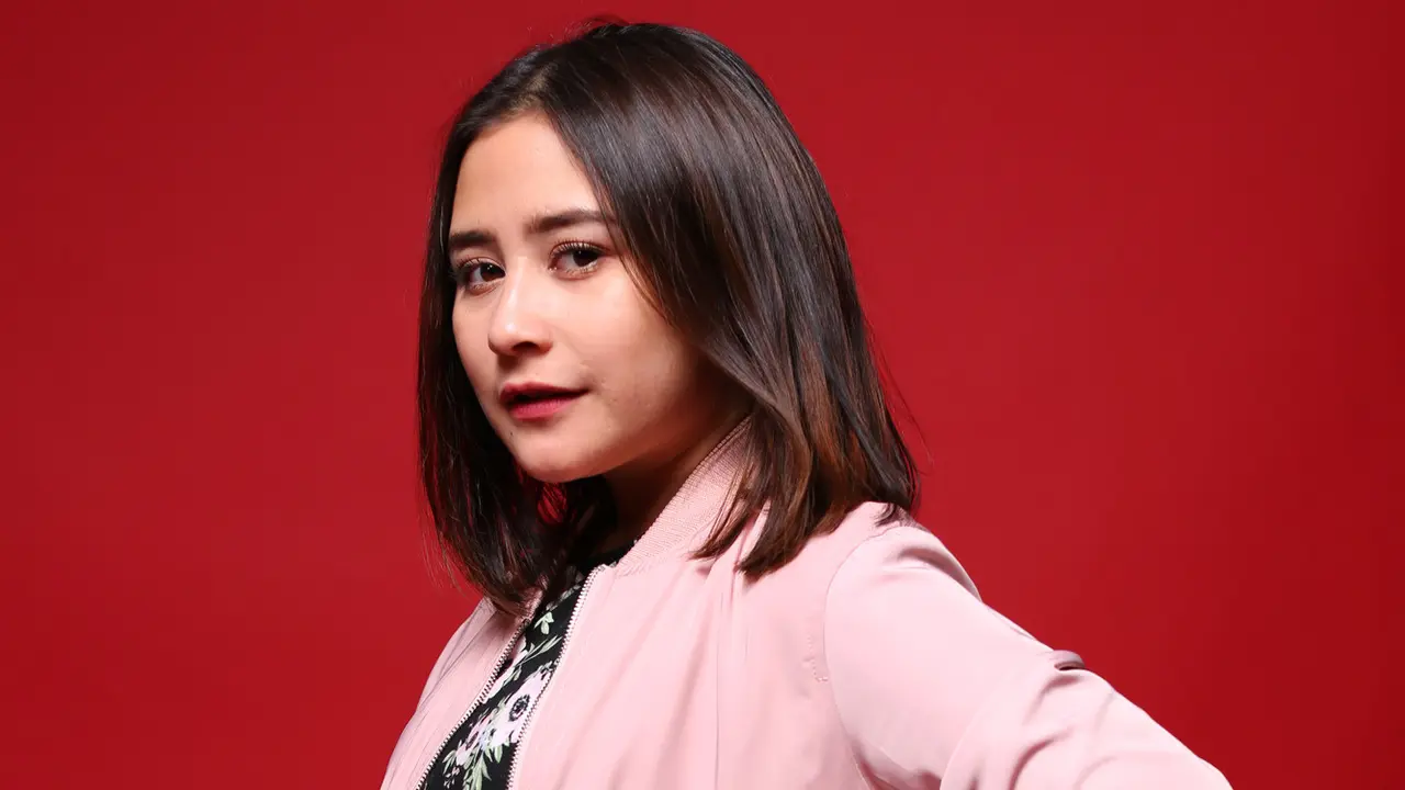 [Bintang] Prilly Latuconsina