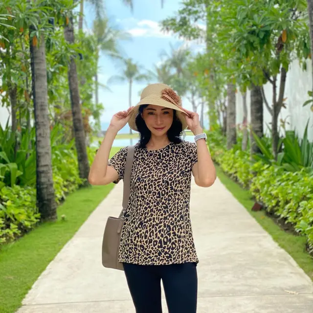 Susana Rahardjo, ibu Livy Renata