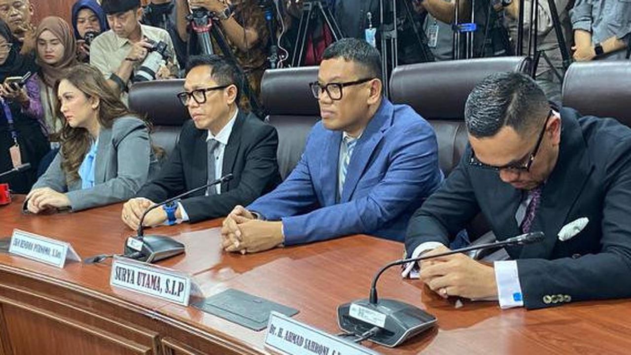 Perjalanan Karier Uya Kuya: Dulu Sempat Jadi Pesulap Kini Kembali Aktif Jadi Anggota DPR