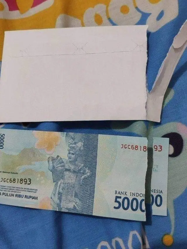 6 Momen Apes Duit Sobek di Amplop THR Ini Bikin Nyesek