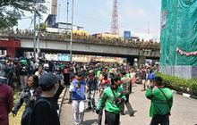 Cerita Driver Ojol Tetap Narik Demi Dapur 'Ngebul' Ketimbang Offbid Demo Hari Ini
