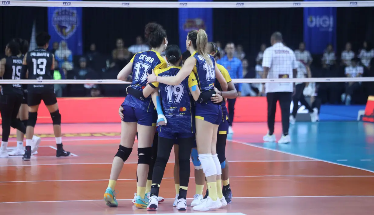 Kemenangan ini membawa Livin' Mandiri naik satu tingkat di klasemen sementara Proliga 2026 menggeser Medan Falcons di peringkat keenam dengan poin tiga dari tiga kekalahan dan satu kemenangan. (Dok. PBVSI)