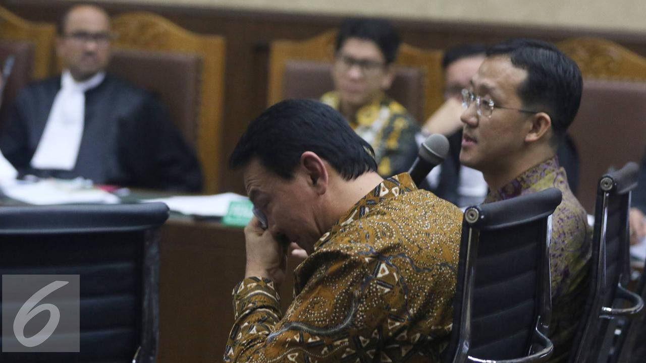 20160725-Wajah Tegang Ahok saat Jadi Saksi Persidangan Kasus Reklamasi Jakarta