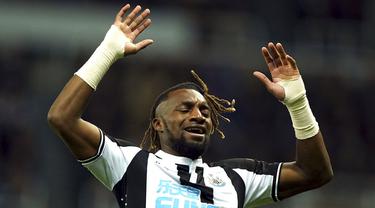 FOTO: Hajar Everton 3-1, Newcastle United Keluar dari Zona Degradasi