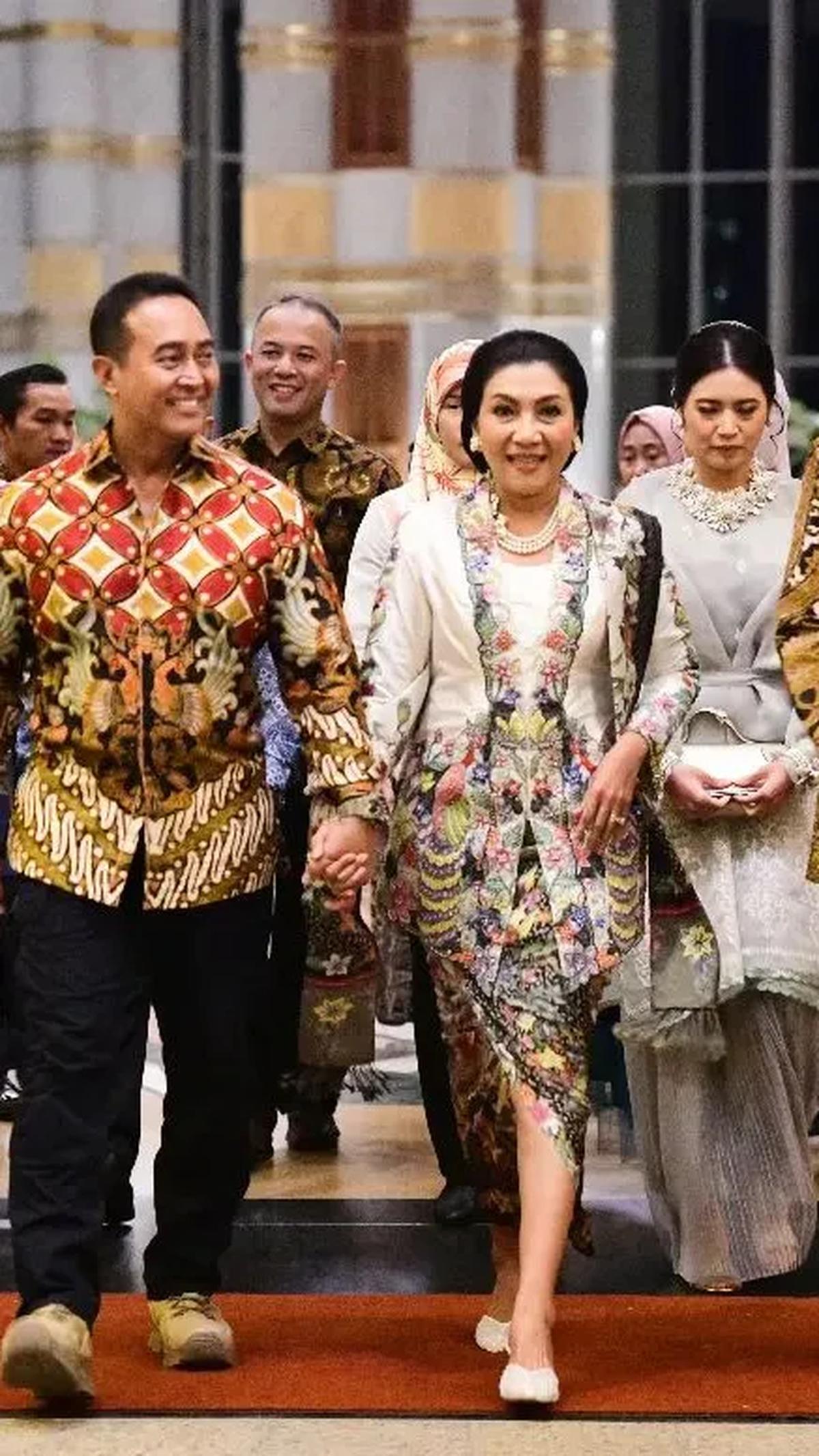 "Terima kasih atas kesigapan dan fasilitas medis yang ada di Brunei Darussalam, penanganan medis yang luar biasa membuat saya sebagai ibu merasa tenang," ungkap istri Andika Perkasa.