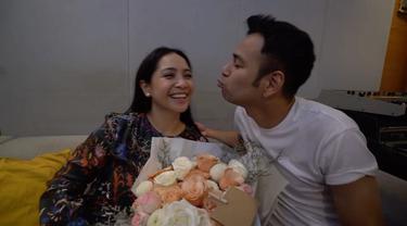 [Fimela] Raffi Ahmad dan Nagita Slavina