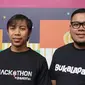 Kiri-kanan: Hasanul Hakim, Mobile Apps Developer Lead Bukalapak dan Ibrahim Arief, VP Engineering Bukalapak saat ditemui di kantor Bukalapak, Kemang, Jakarta Selatan. (Liputan6.com/Agustin Setyo Wardani)