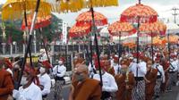 Ribuan umat Buddha tumpah ruah dalam arak-arakan Hari Raya Waisak, Senin (16/5/2022). Arak-arakan digelar dari Candi Mendut ke Candi Borobudur di Kabupaten Magelang, Jateng. (Liputan6.com/ Ist)