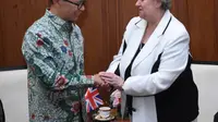 Wakil Menteri Luar Negeri Mahendra Siregar bertemu dengan Menteri Inggris untuk Asia Pasifik Heather Wheeler pada Selasa, 14 Januari 2020. (Foto: Kemlu RI)