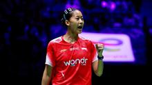 Tunggal putri Indonesia Putri Kusuma Wardani lolos ke semifinal&nbsp;Kejuaraan Dunia Bulu Tangkis 2025&nbsp;setelah &nbsp;mengalahkan Pusarla V. Sindhu dari India. Putri KW menang rubber game 21-14, 13-21, dan 21-16 di Adidas Arena, Paris, Prancis, Jumat (29/8). (foto: PBSI)