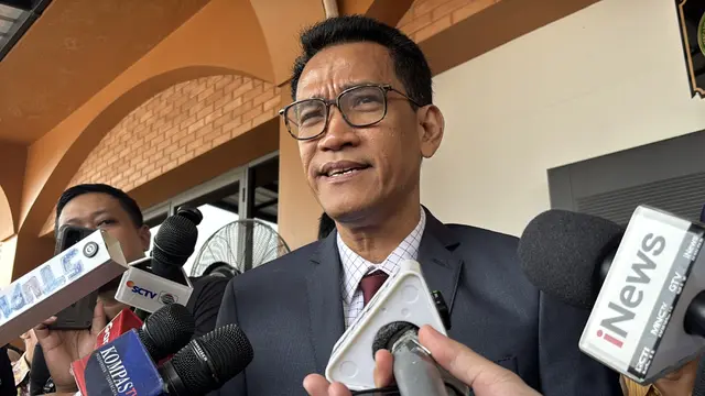 Refly Harun Pastikan Gugatan Ganti Rugi Roy Suryo Diajukan Lagi