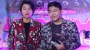 Boyband CJR berhasil meraih gelar Boy/Girlband Paling Inbox 2016 dalam ajang penghargaan di Studio 6 Emtek City, Jakarta, Rabu (19/10). CJR pernah meraih penghargaan yang sama pada gelaran Inbox Awards 2013 dan 2014. (Liputan6.com/Immanuel Antonius)