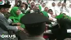 Kedatangan Jokowi pada peringatan Harlah PPP, disambut meriah ribuan pengurus dan kader partai berlambang kabah itu.