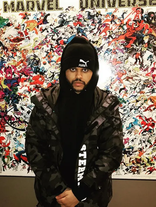 Selain itu Bella juga menunjukannya dengan melakukan unfollow pada akun Instagram Selena Gomez. Dilakukan Bella di hari yan sama saat Selena dan The Weeknd bermesraan di tempat umum. (Instagram/Theweeknd)