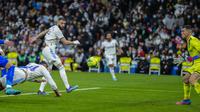 Real Madrid menang 2-0 atas Getafe pada laga pekan ke-31 La Liga di Santiago Bernabeu, Minggu (10/4/2022) dini hari WIB. (AP Photo/Manu Fernandez)