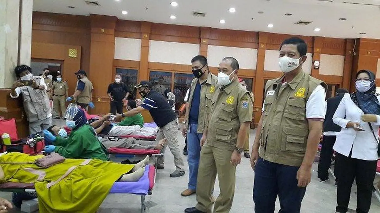 FKDM Jakbar gelar donor darah di Kantor Wali Kota Jakbar. (Foto: Istimewa).
