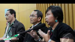 Menurut Direktur Eksekutif Migrant Care Anis Hidayah sekitar 400-500 TKW yang datang mengadu kepadanya mengaku dimintai uang oleh oknum di Bandara Soekarno-Hatta, Jakarta, Rabu (6/8/2014) (Liputan6.com/Andrian M Tunay)