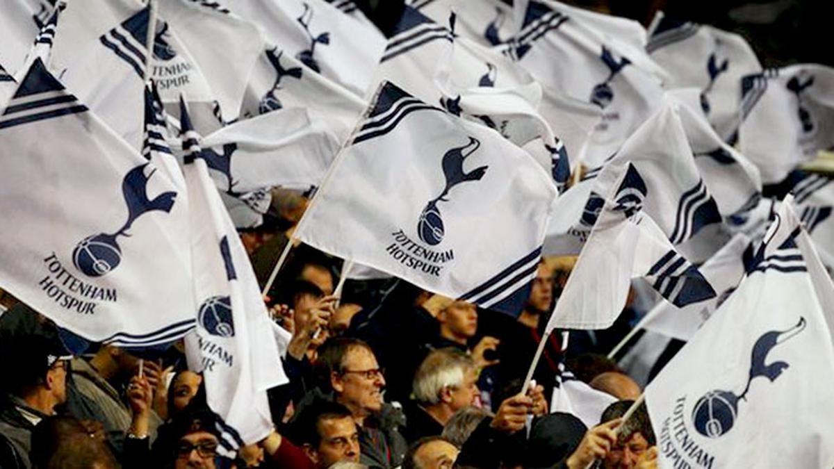 Suporter Spurs Diserang di Roma