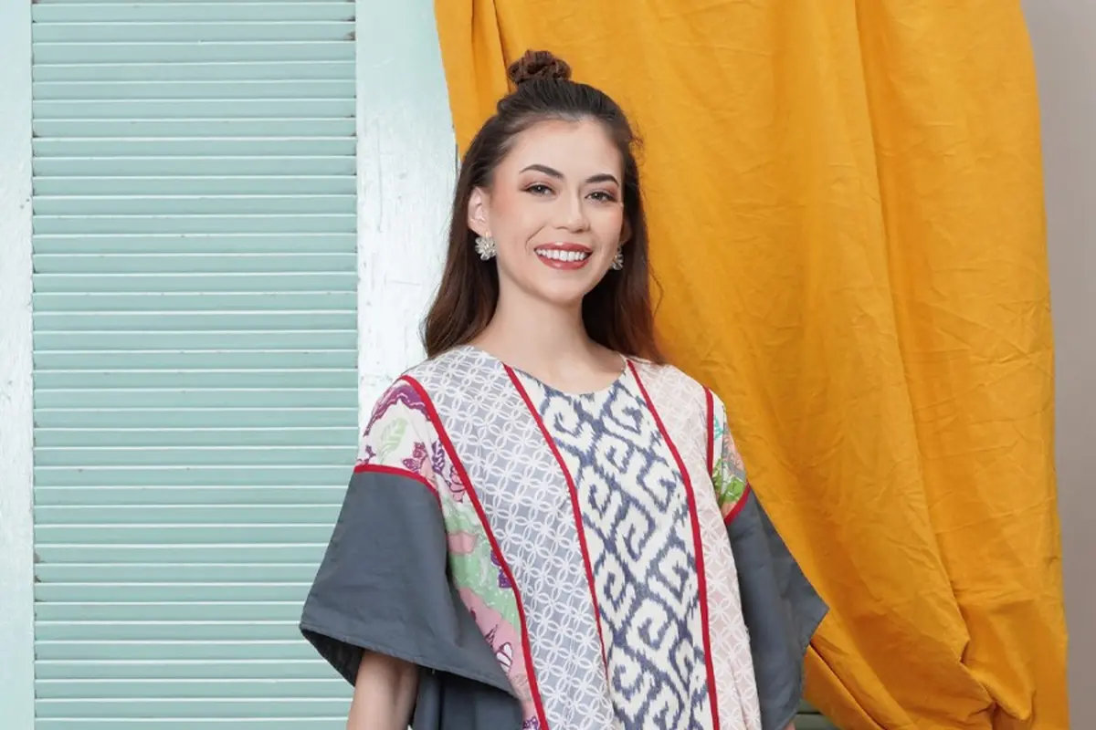 Foto Batik Brand Lokal Nona Rara