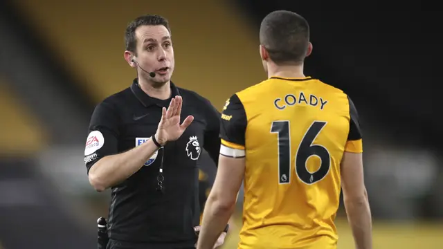 FOTO: Berkat Gol Bunuh Diri, Wolverhampton Tekuk Leeds 1-0