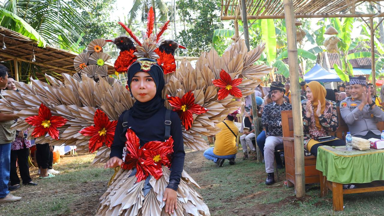 Hikayat Bambu Papring 2024