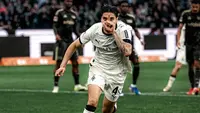 Ekspresi emosional bek Borussia Monchengladbach setelah mencetak gol kemenangan atas Union Berlin dalam laga pekan ke-24 Bundesliga 2025/2026, Minggu (1/3/2026). (Instagram Kevin Diks)