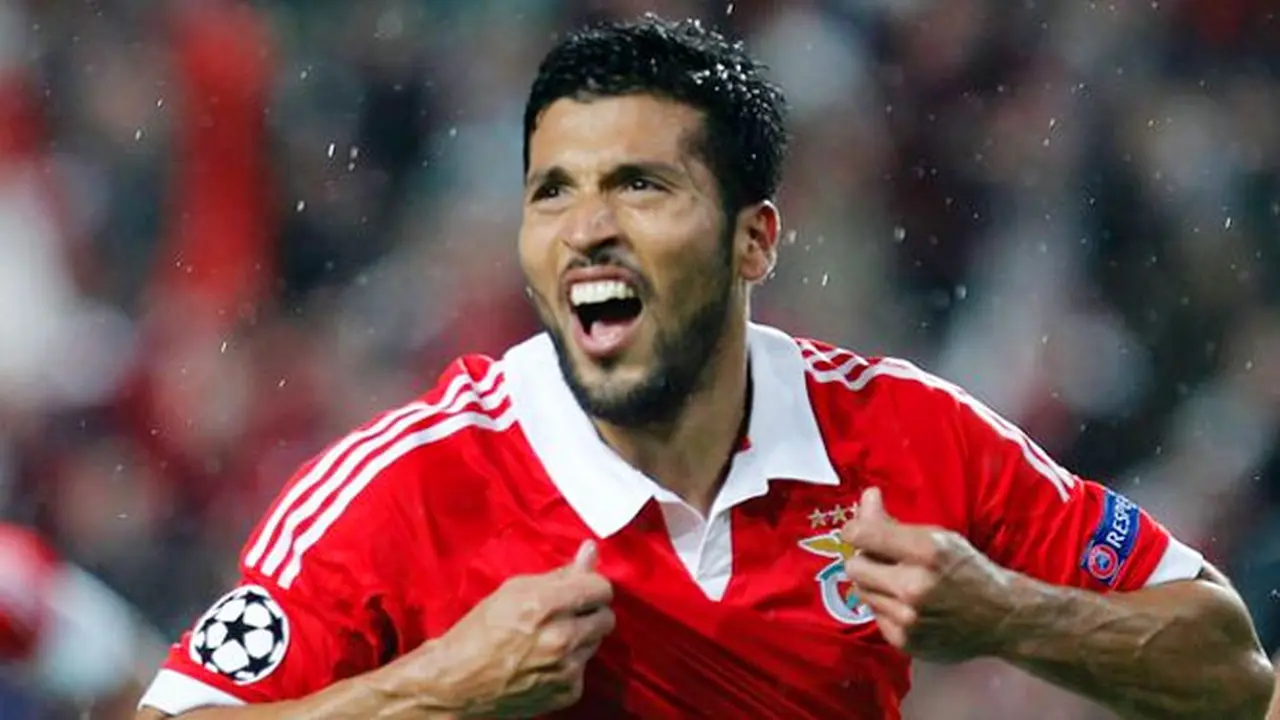 ezequiel-garay-121221b.jpg