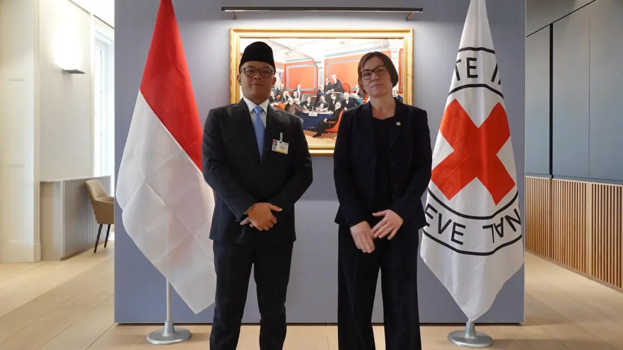 Menlu RI Sugiono melakukan pertemuan dengan Presiden ICRC Mirjana Egger di Jenewa, Swiss, pada Senin (24 Februari 2025). (Dok. Kemlu RI)