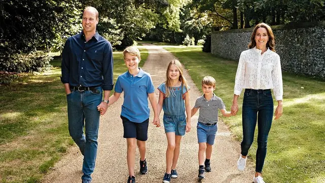 Pangeran William, Kate Middleton, dan anak-anaknya. (Instagram/ princeandprincessofwales)