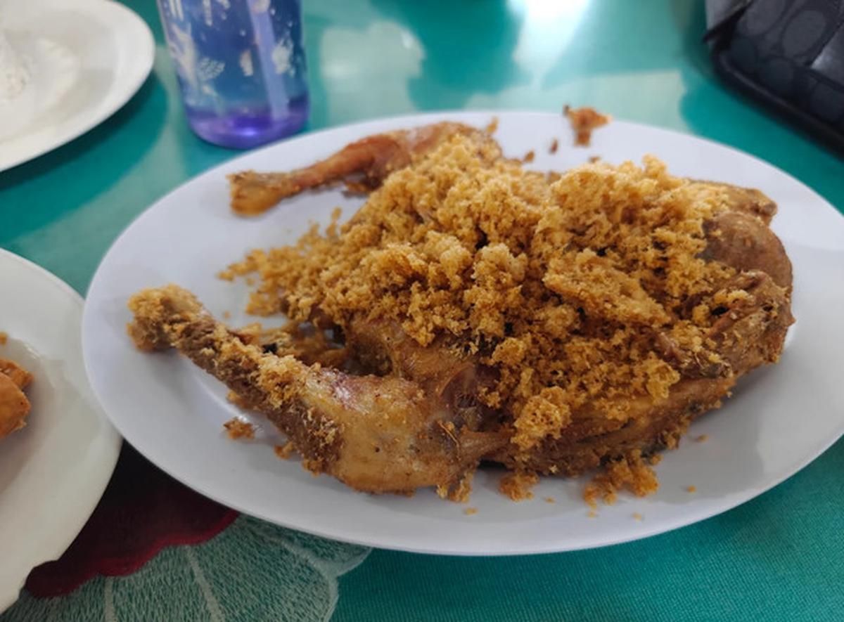 Ayam Goreng Suharti Krapyak