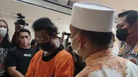 Kabba (22) pelaku pembakaran mimbar Masjid Raya Makassar (Liputan6.com/Fauzan)