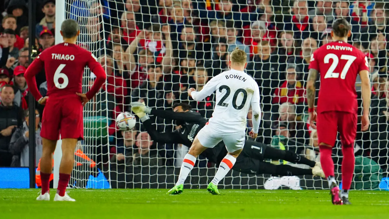 Darwin Nunez Bawa Liverpool Taklukkan West Ham United di Liga Inggris