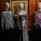 Iwan Tirta Private Collection menghadirkan koleksi batik yang elegan sebagai outfit Ramadan (Iwan Tirta Private Collection)