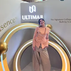 Intip pengalaman aktris sekaligus penyanyi, Mikha Tambayong melihat perawatan kulit sebagai bentuk investasi terhadap diri sendiri bersama ULTIMA II. / Foto dok: Fimela.